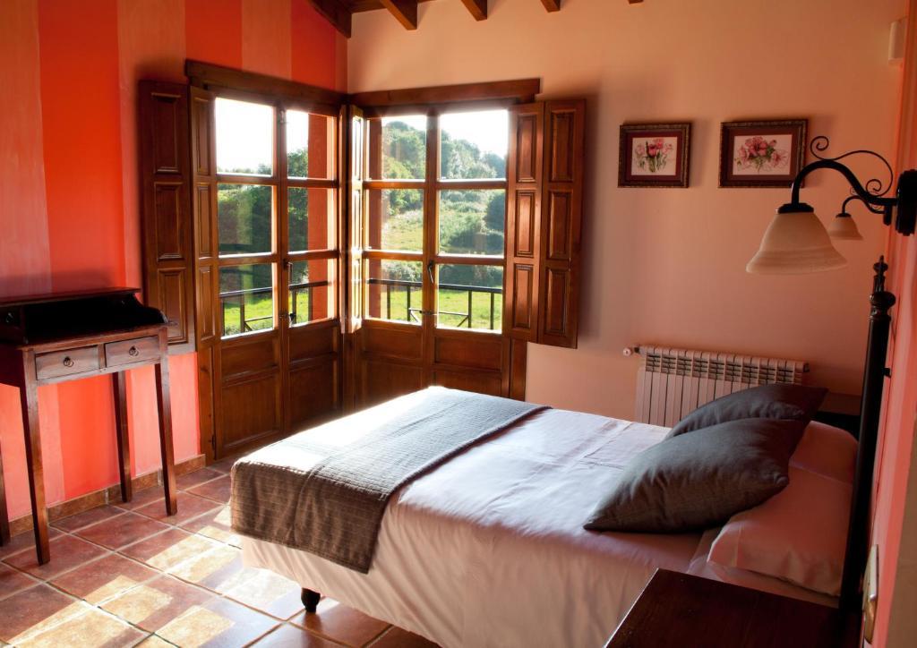Hotel Rural La Lluriga La Galguera Pokoj fotografie